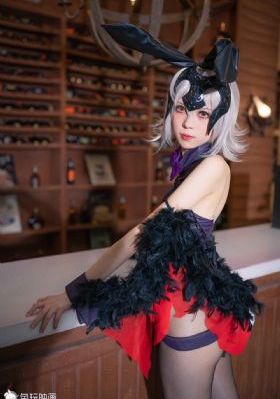 美丽的姑娘在线观看